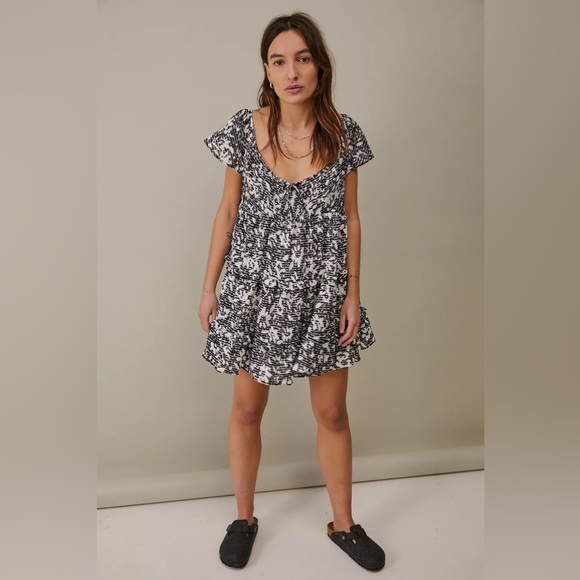 EUC Urban Outfitters Bea Gingham Floral Mini Dress - Picture 2 of 6